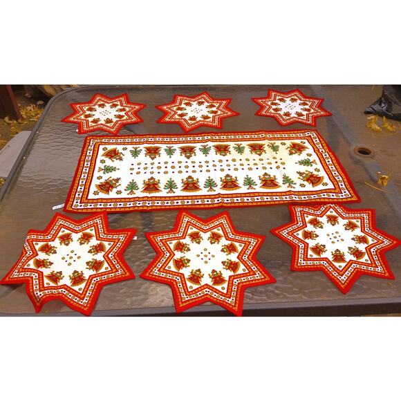 Vintage Kolf Austria Christmas Star Napkins and Table Runner Set READ - Picture 1 of 11